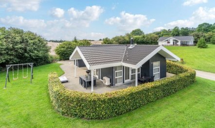 'Deline' - 250m from the sea