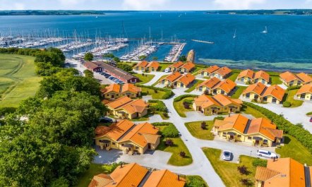 'Rouwen' - 120m from the sea 2