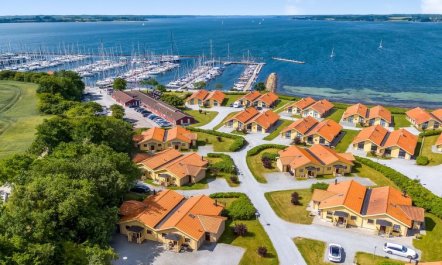 'Rouwen' - 120m from the sea 1