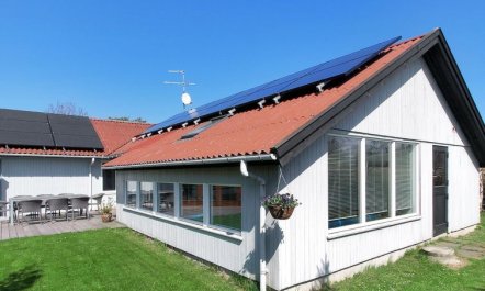 'Elisabeth' - 400m from the sea