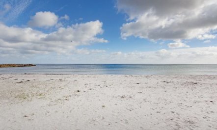 'Elisabeth' - 400m from the sea 2