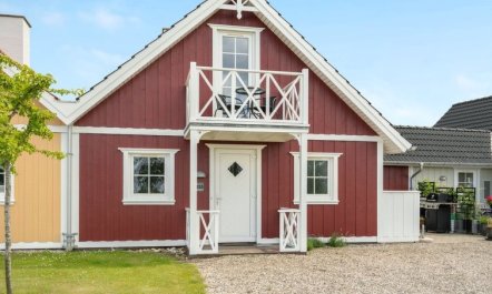 'Eike' - 250m from the sea 3