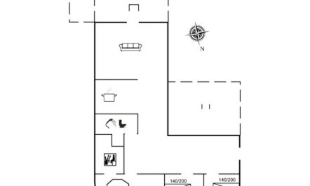 'Elbert' - 100m from the sea 1