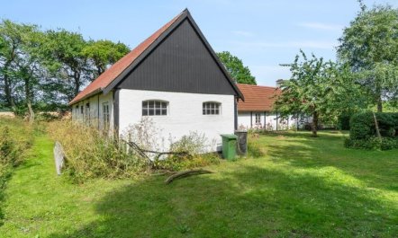 'Héléne' - 2.4km from the sea 3