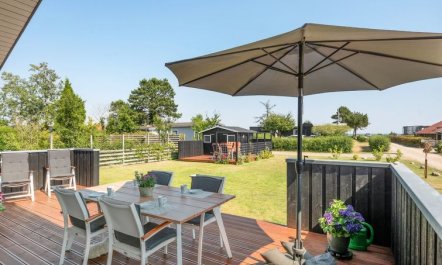 'Sighfrith' - 150m from the sea 6