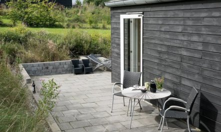 'Lyly' - 100m from the sea 7