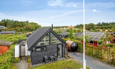 'Solfrid' - 150m from the sea 6