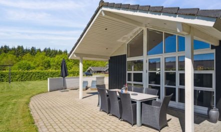 'Gunva' - 30km from the sea 3