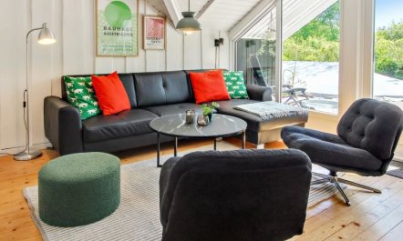 'Jaakob' - 30km from the sea 3