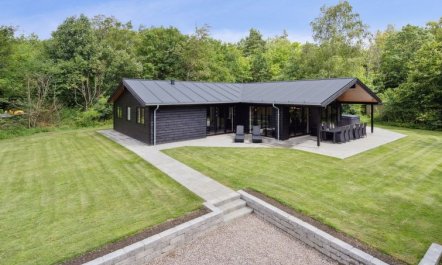 'Robert' - 30km from the sea 3