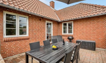 'Nita' - 24km from the sea 4