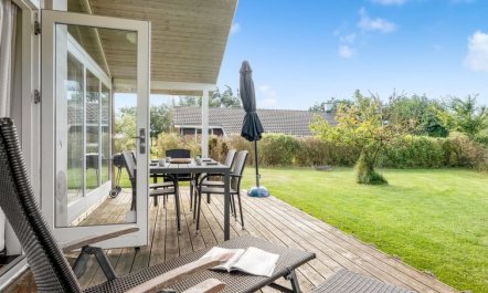 'Vincent' - 25m from the sea 6