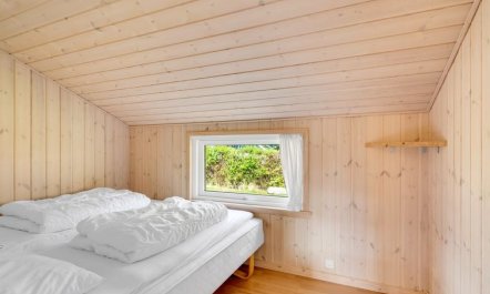 'Vincent' - 25m from the sea 3