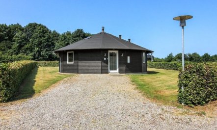 'Jani' - 25km from the sea 3