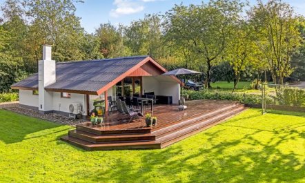 'Carlene' - 25km from the sea