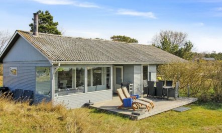 'Bondi' - 150m from the sea