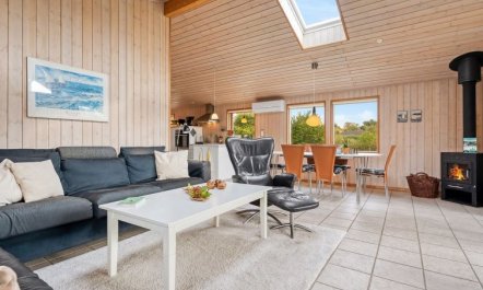 'Dagna' - 400m from the sea 2