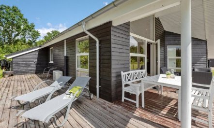 'Estrid' - 30km from the sea