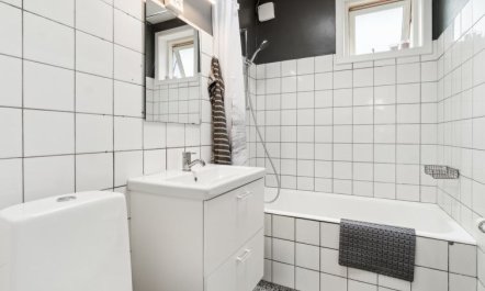 'Simon' - 1km from the sea 7