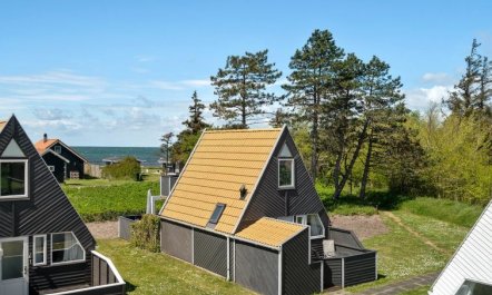 'Pihla' - 50m from the sea