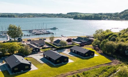 'Stygg' - 75m from the sea 3