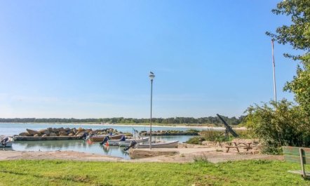 'Ejnarine' - 300m from the sea 2