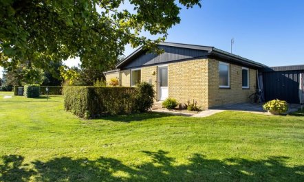 'Johanna' - 400m from the sea 2