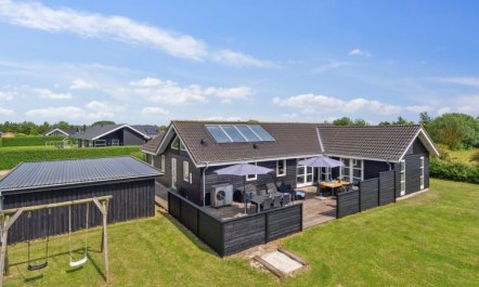 'Hakan' - 900m from the sea