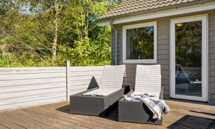 'Rohan' - 700m from the sea 2