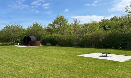 'Hasten' - 600m from the sea 7