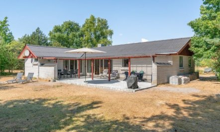 'Sitta' - 400m from the sea 6