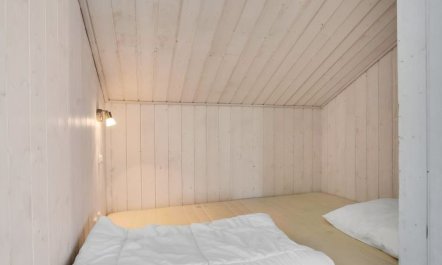 'Kiersten' - 800m from the sea 1