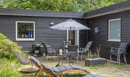 'Mark' - 1.2km from the sea 6