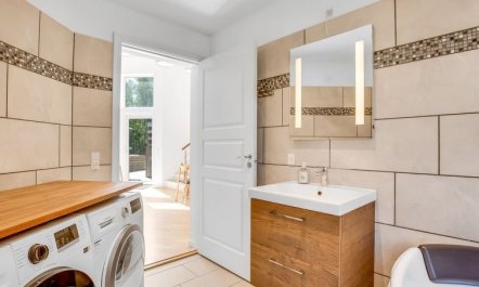 'Bjarka' - 700m from the sea 6