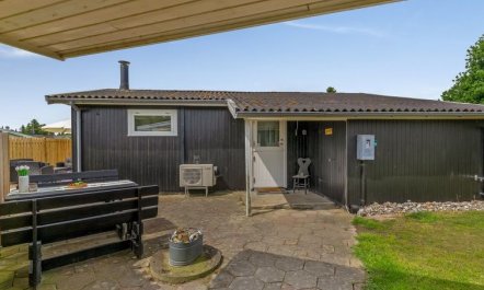 'Silvana' - 750m from the sea 6