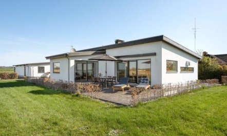 'Ermelinda' - 900m to the fjord