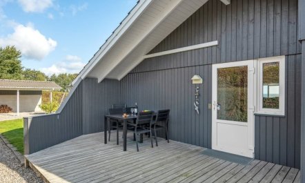 'Apsolon' - 150m from the sea 2