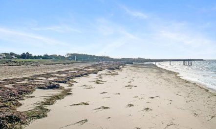 'Stacie' - 10m from the sea 4