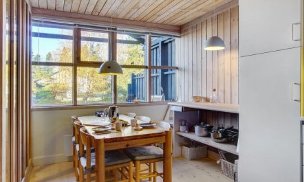 'Robert' - 250m from the sea 7