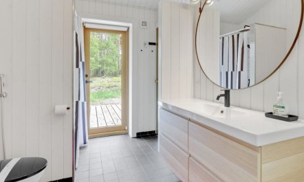 'Nuka' - 800m from the sea 7