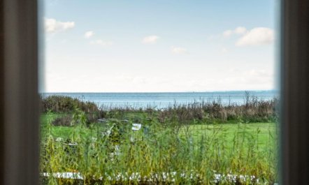 'Joran' - 120m from the sea 6