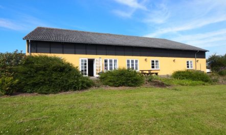 'Joran' - 120m from the sea 2