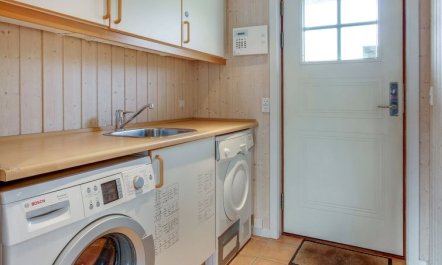 'Kajsa' - 50m from the sea 7