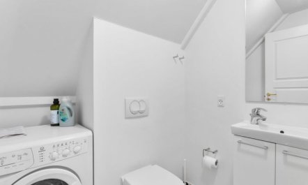 'Annete' - 20m from the sea 4