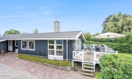 'Hansiane' - 80m from the sea 5