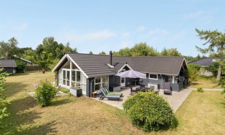 'Zelda' - 300m from the sea 3