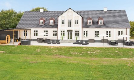 'Niki' - 15km from the sea 4