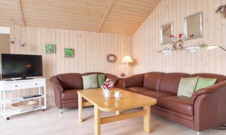 'Lilia' - 900m from the sea 2