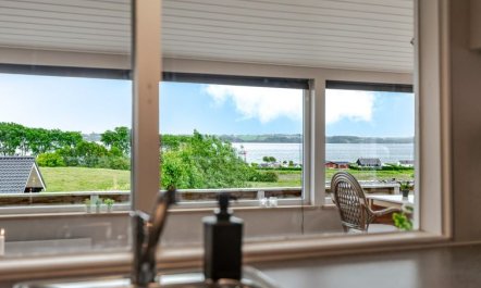 'Gyda' - 350m from the sea 5