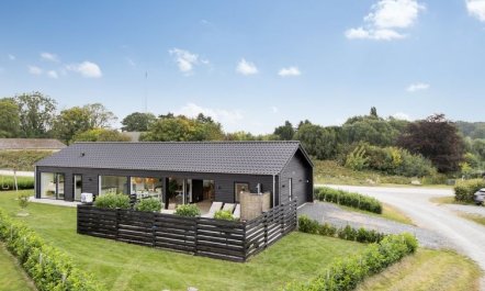 'Sigrun' - 300m from the sea